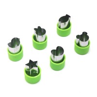 Set da 6 formine in metallo